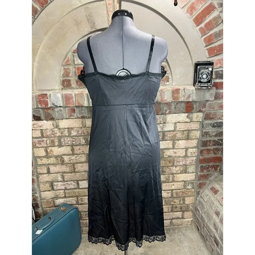negligee slip Vintage black nightgown - Picture 6 of 8